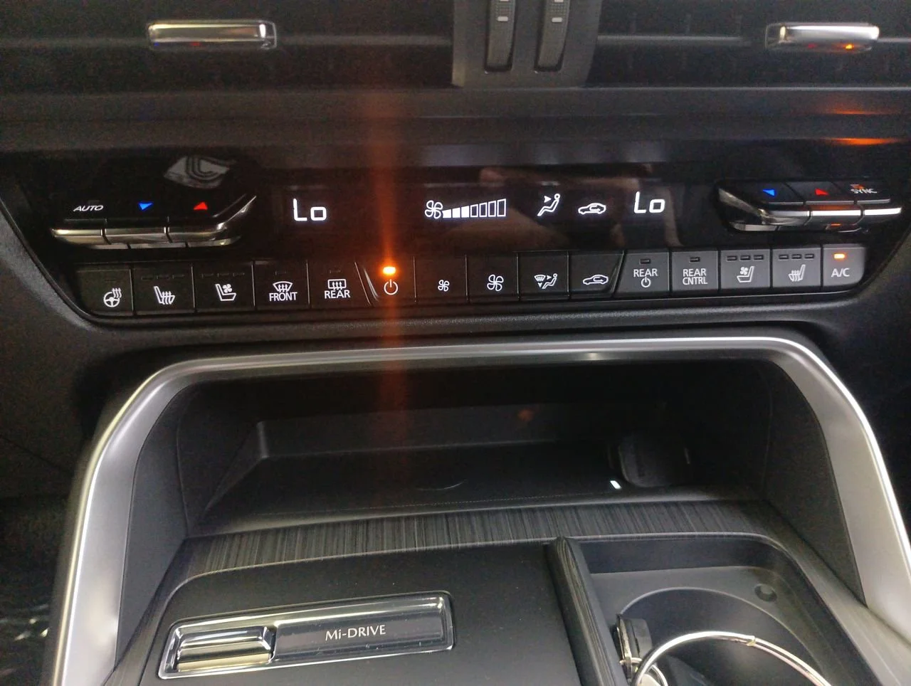New 2026 ARCTIC WHITE Mazda S Premium Plus image 26