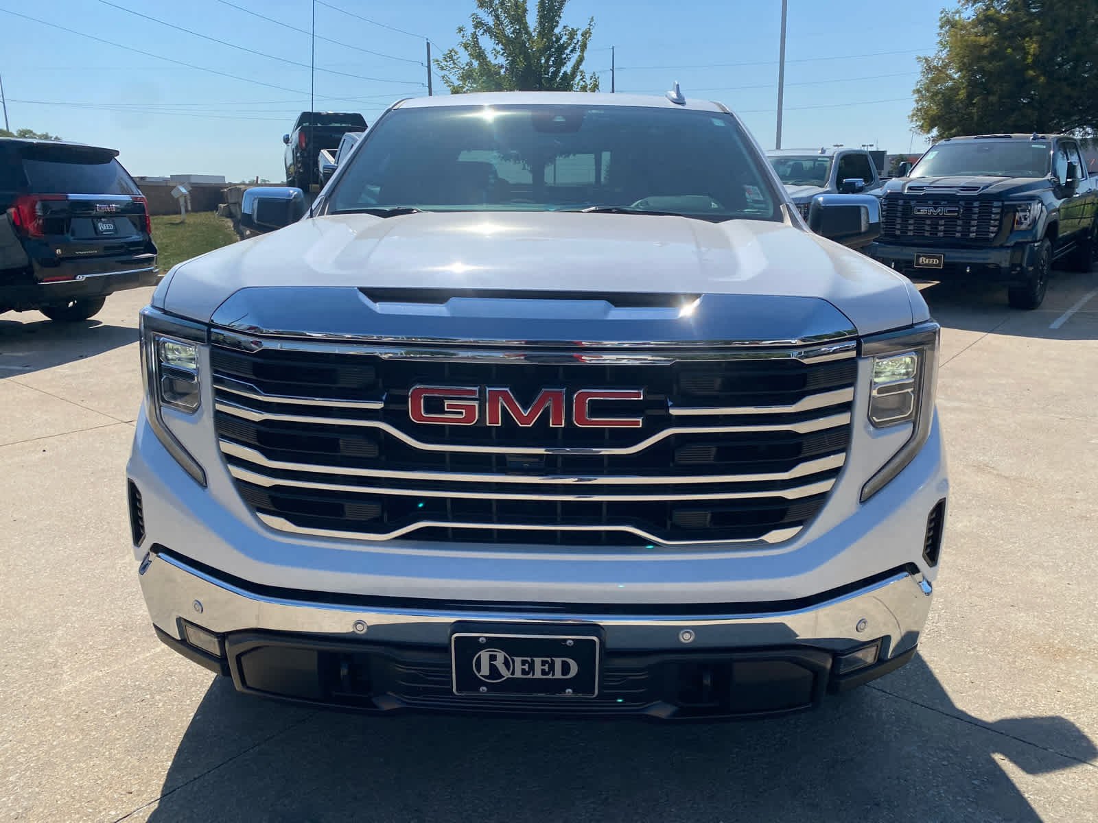 Used 2024 GMC Sierra 1500 SLT with VIN 3GTUUDELXRG235661 for sale in Kansas City