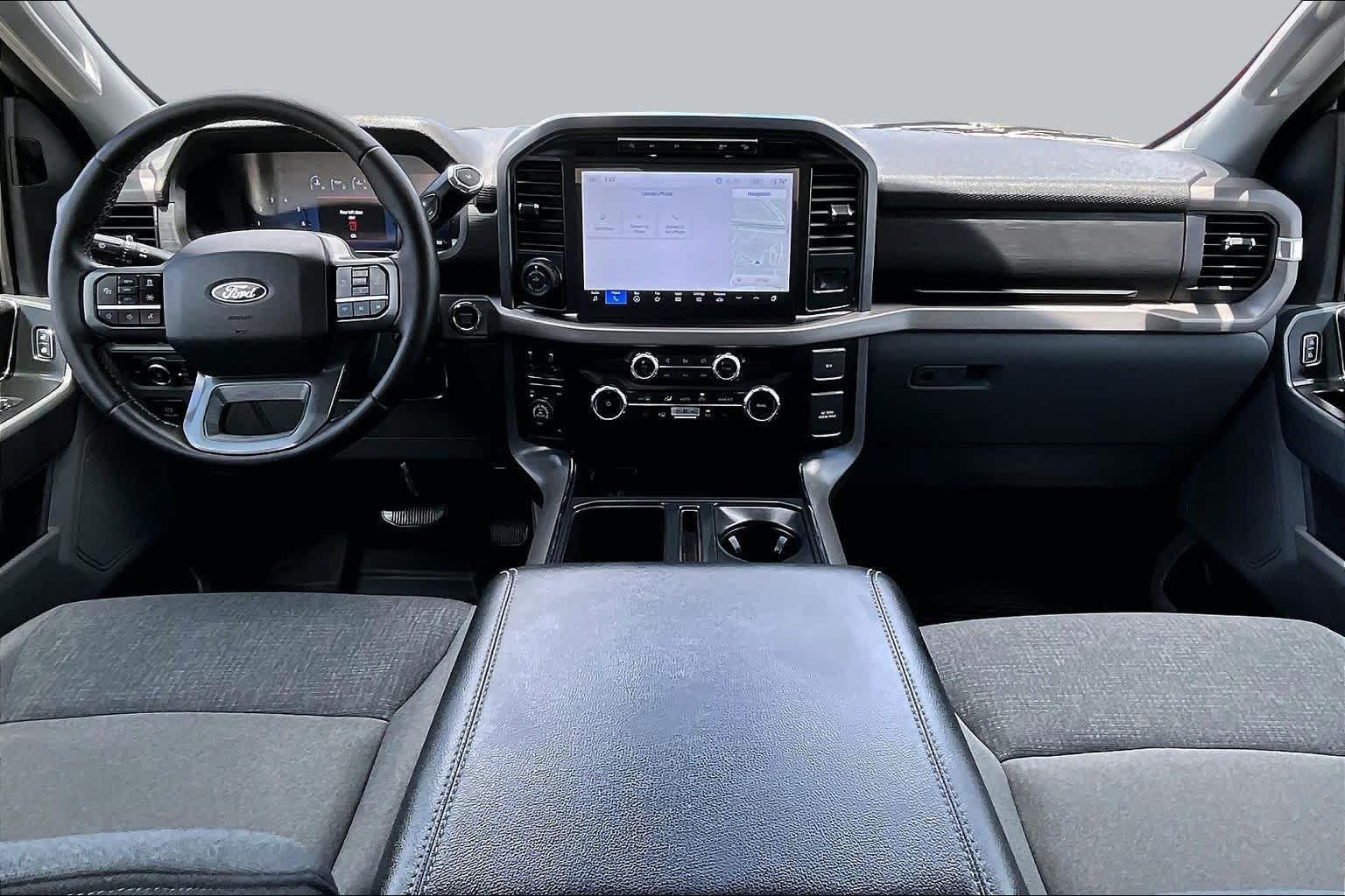Used 2024 Oxford White Ford XLT image 14