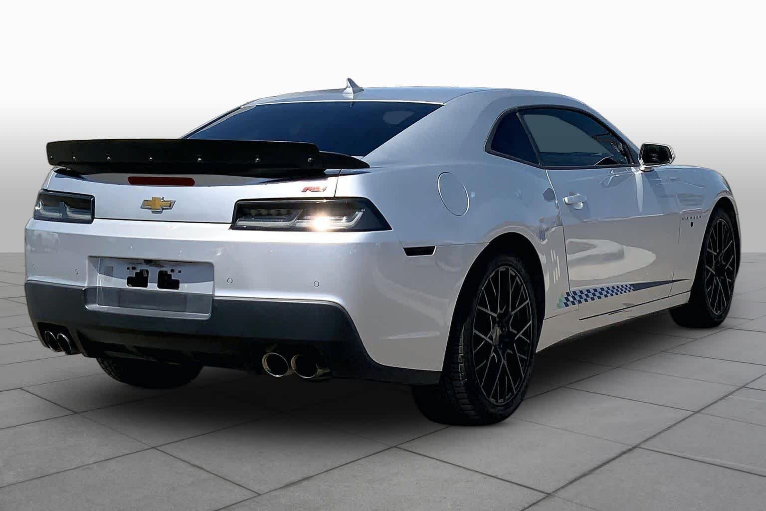 Used 2014 Silver Ice Metallic Chevrolet LT image 10