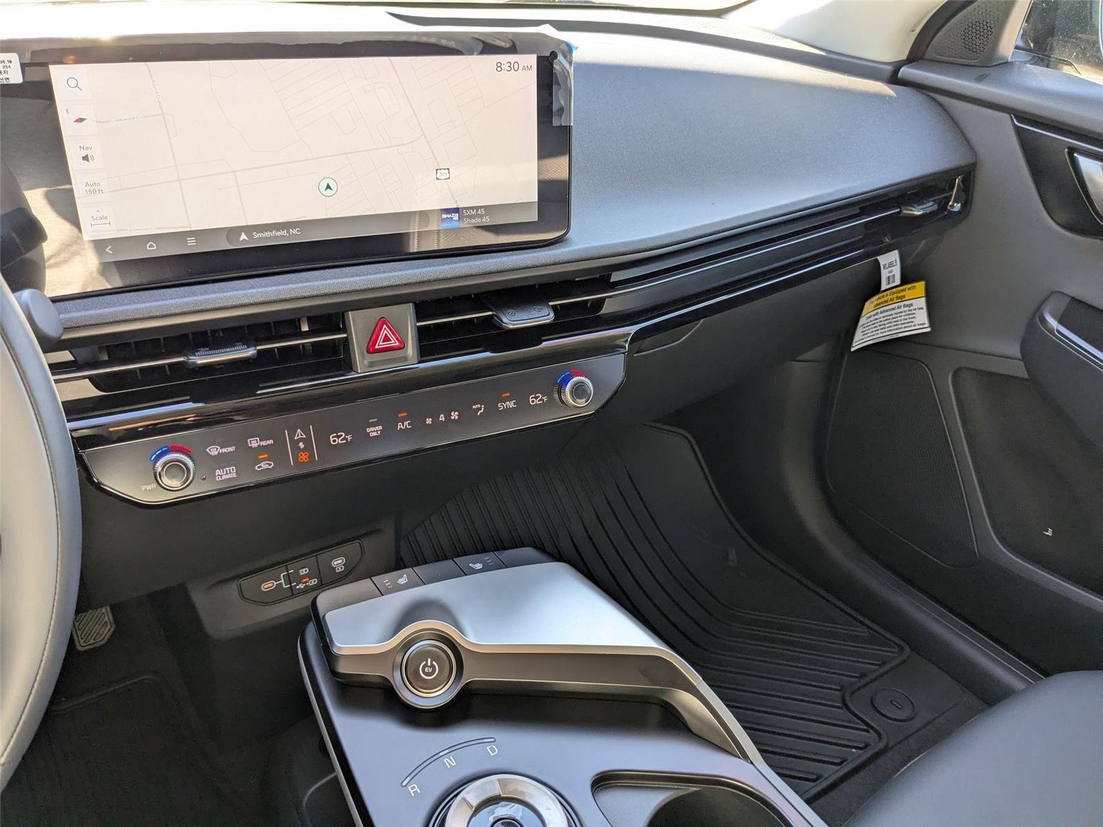 New 2025 Ebony Black Kia Light Long Range image 21