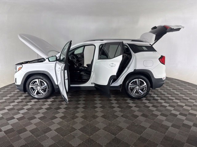 Used 2021 White GMC SLT image 14