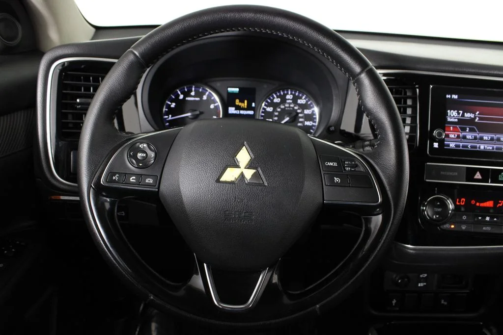 2019 Mitsubishi Outlander SEL - Photo 9