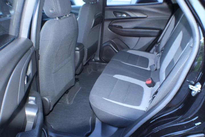 Used 2023 Mosaic Black Metallic Chevrolet LT image 15