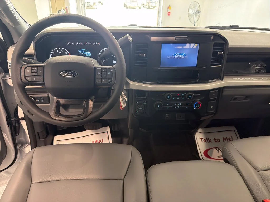 New 2027 White Ford XL image 15