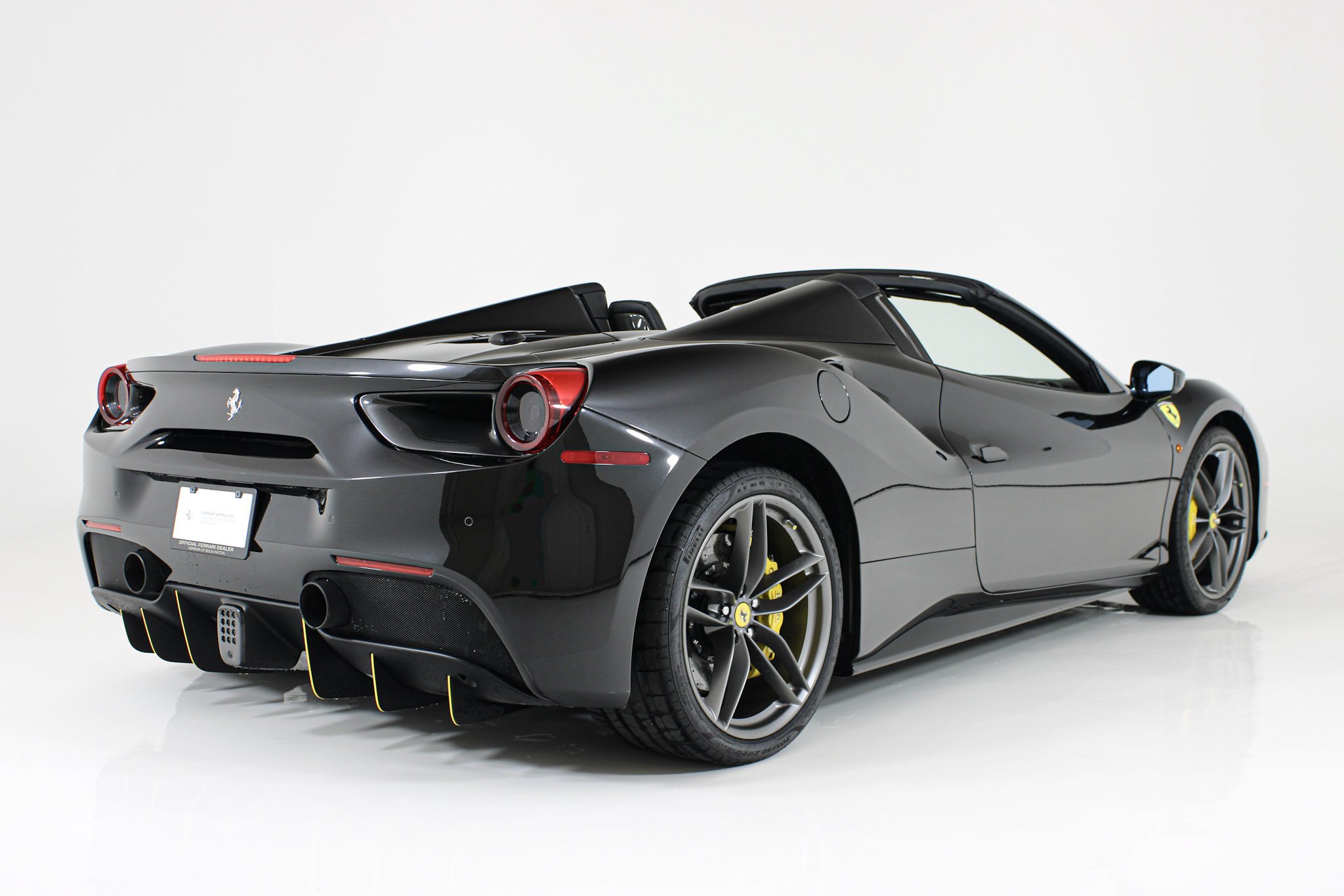 Used 2017 Black Ferrari  image 10