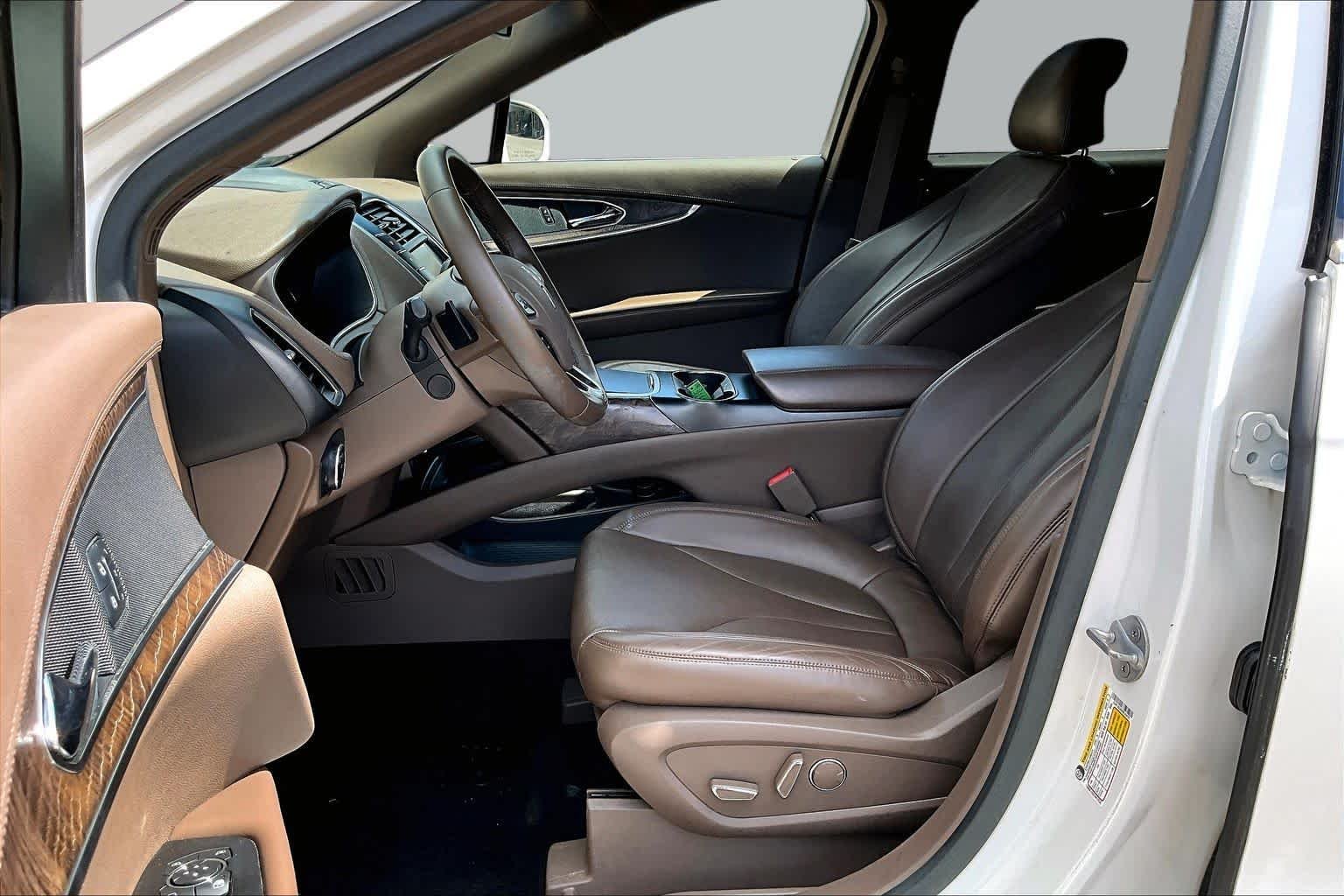 Pre-Owned 2016 Lincoln MKX Reserve