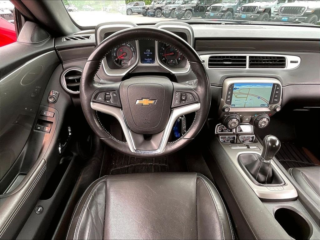 Used 2015 Red Hot Chevrolet 2LT image 16