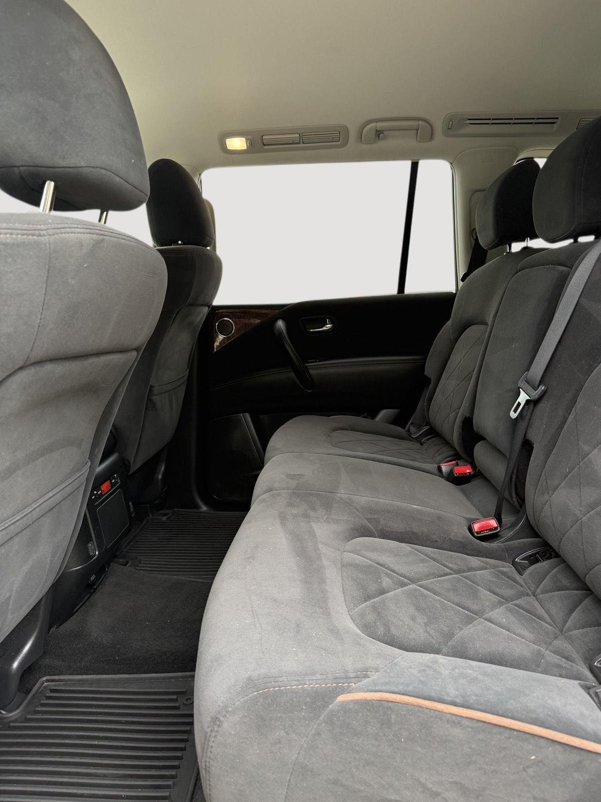 Used 2019 Pearl White Tricoat Nissan SV image 17