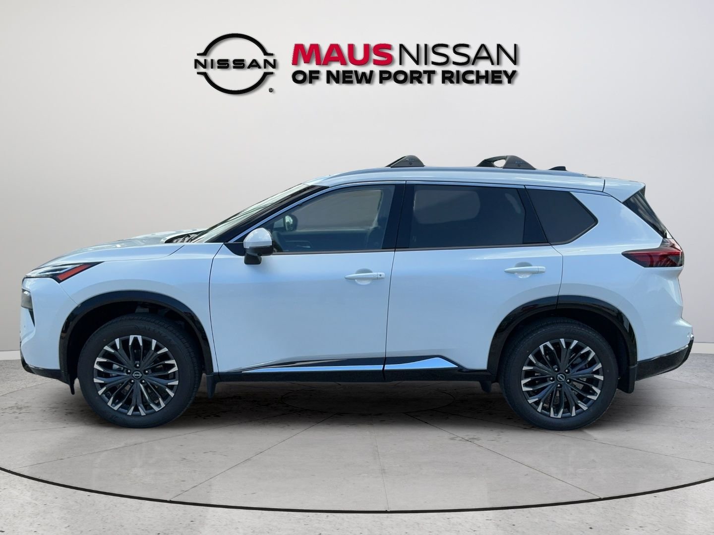 New 2026 White Nissan Platinum image 6