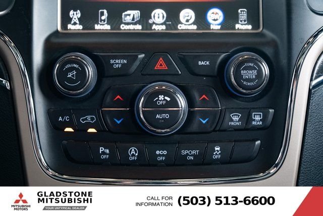 Used 2017 Velvet Jeep Limited image 18
