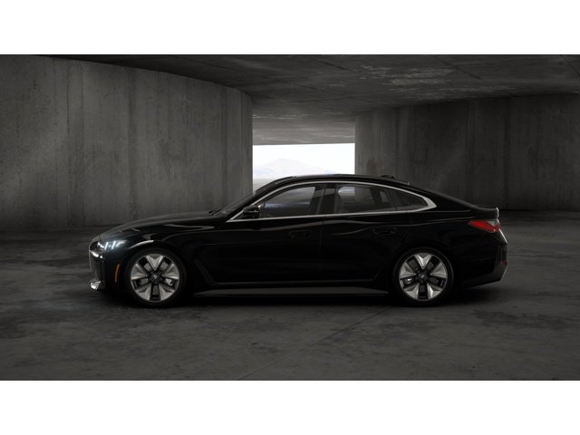 New 2026 Jet Black BMW xDrive40 image 4