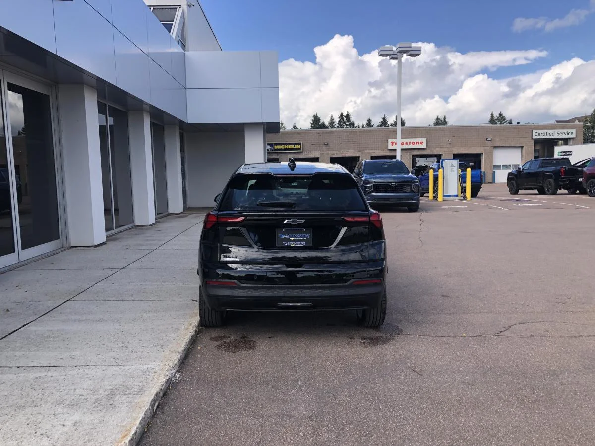 New 2027 Black Chevrolet Fwd 4dr Lt image 6