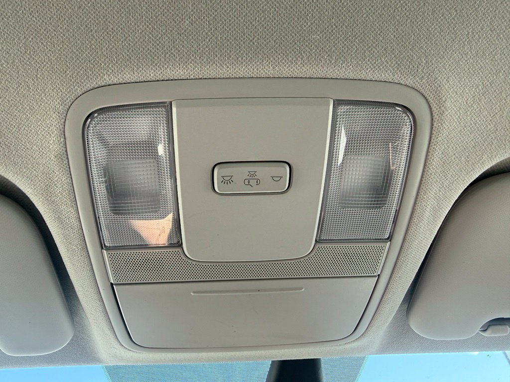 Used 2020 Blue Kia LXS image 15