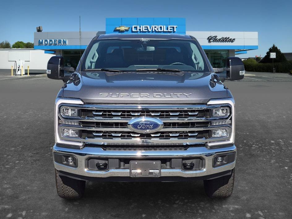 Used 2024 Gray Ford XL image 8
