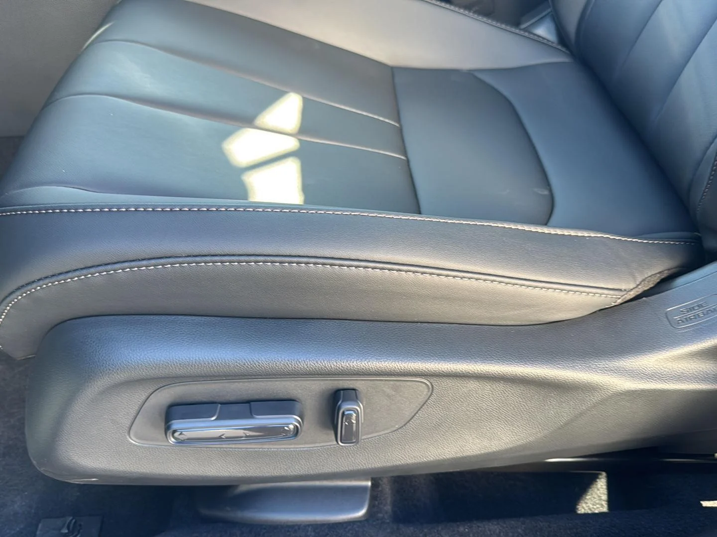 New 2026 Crystal Black Pearl Acura Base image 18