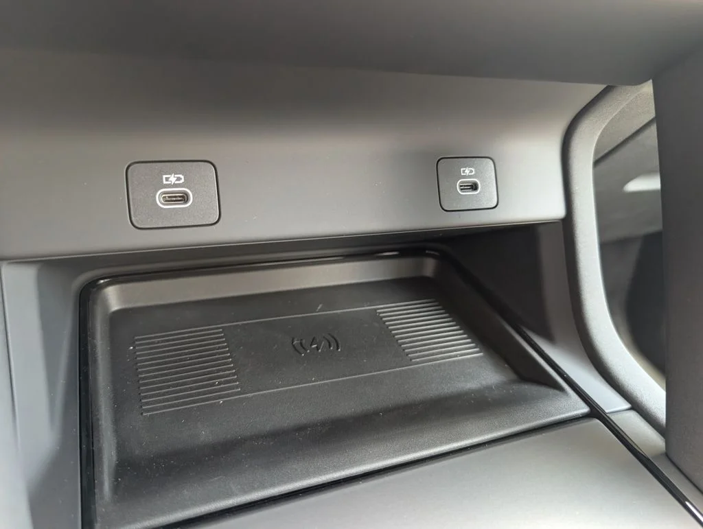 New 2026 Carpathian Grey Land Rover Landmark image 18