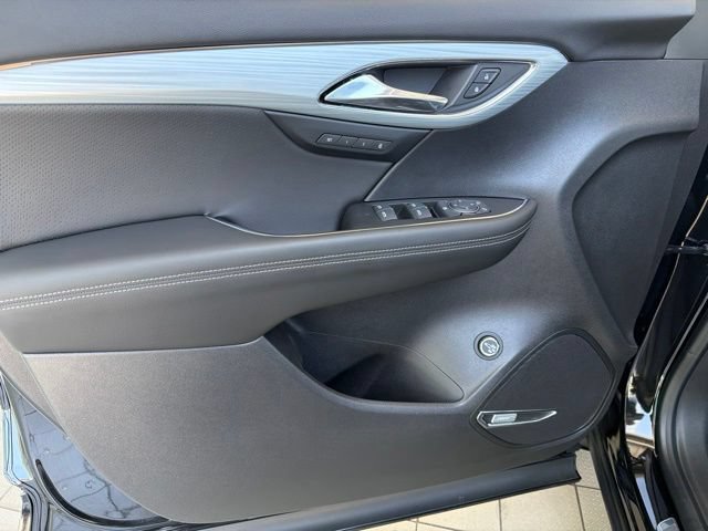 New 2026 Ebony Twilight Metallic Buick Avenir image 12