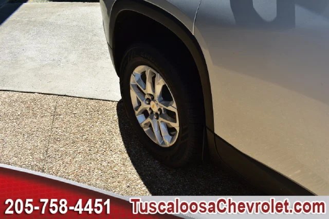 Certified Used 2022 SILVER ICE METALLIC Chevrolet LS image 16