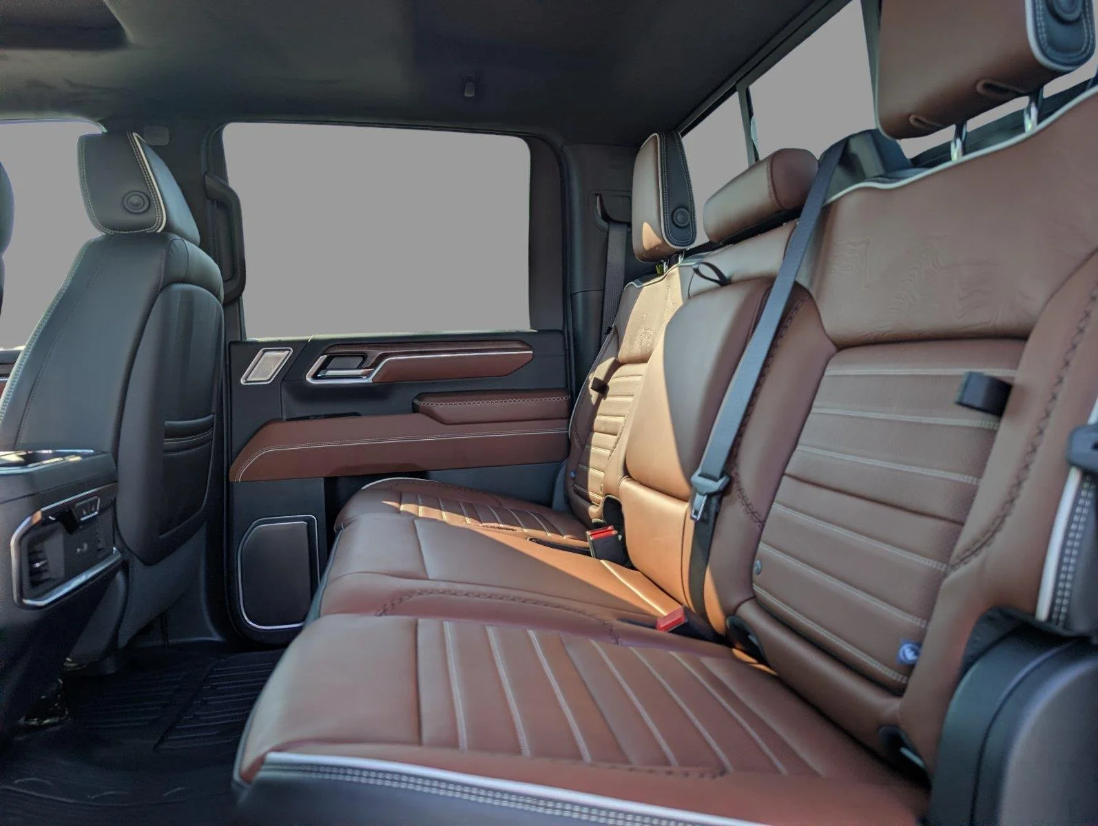 New 2026 Sterling Metallic GMC Denali Ultimate image 37