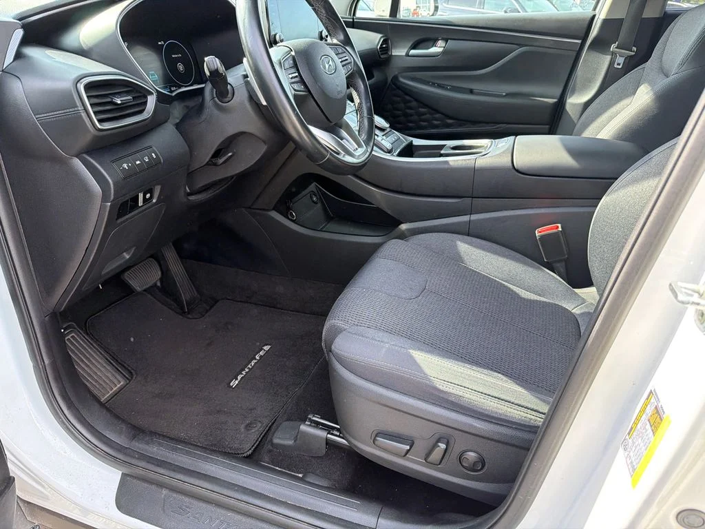Used 2022 Gray Hyundai SEL image 9