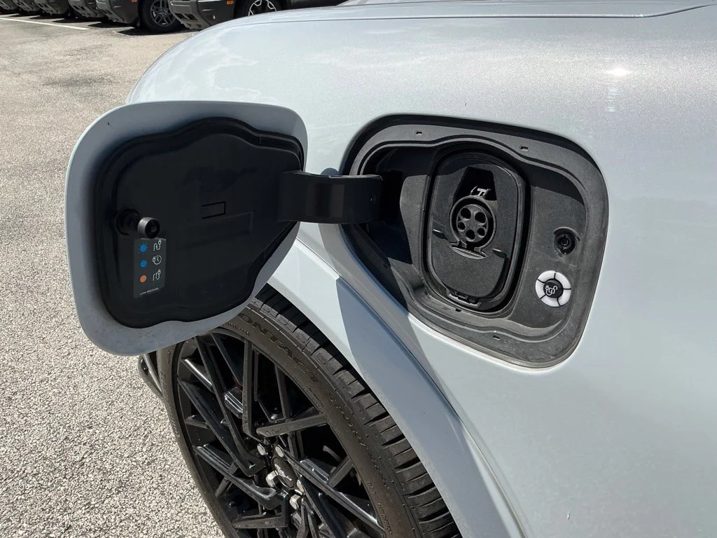 Used 2023 White Ford GT image 18