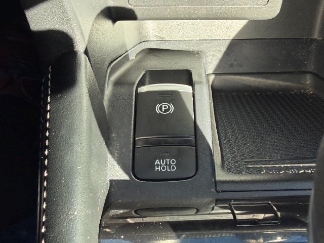 Used 2023 Red Nissan SV image 26