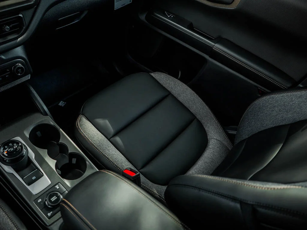 New 2026 Shadow Black Ford Badlands® image 24
