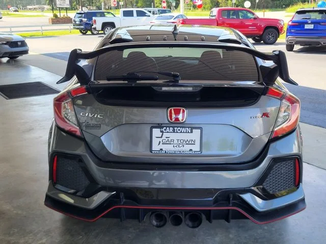 Used 2017  Honda Type R Touring image 4