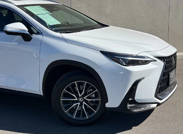 Certified Used 2026 Ultra White Lexus 350 Premium image 2