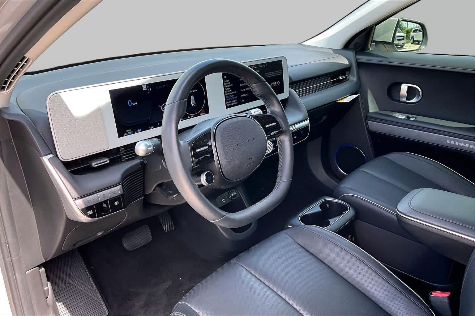 Used 2023 Cyber Gray Hyundai SEL image 16
