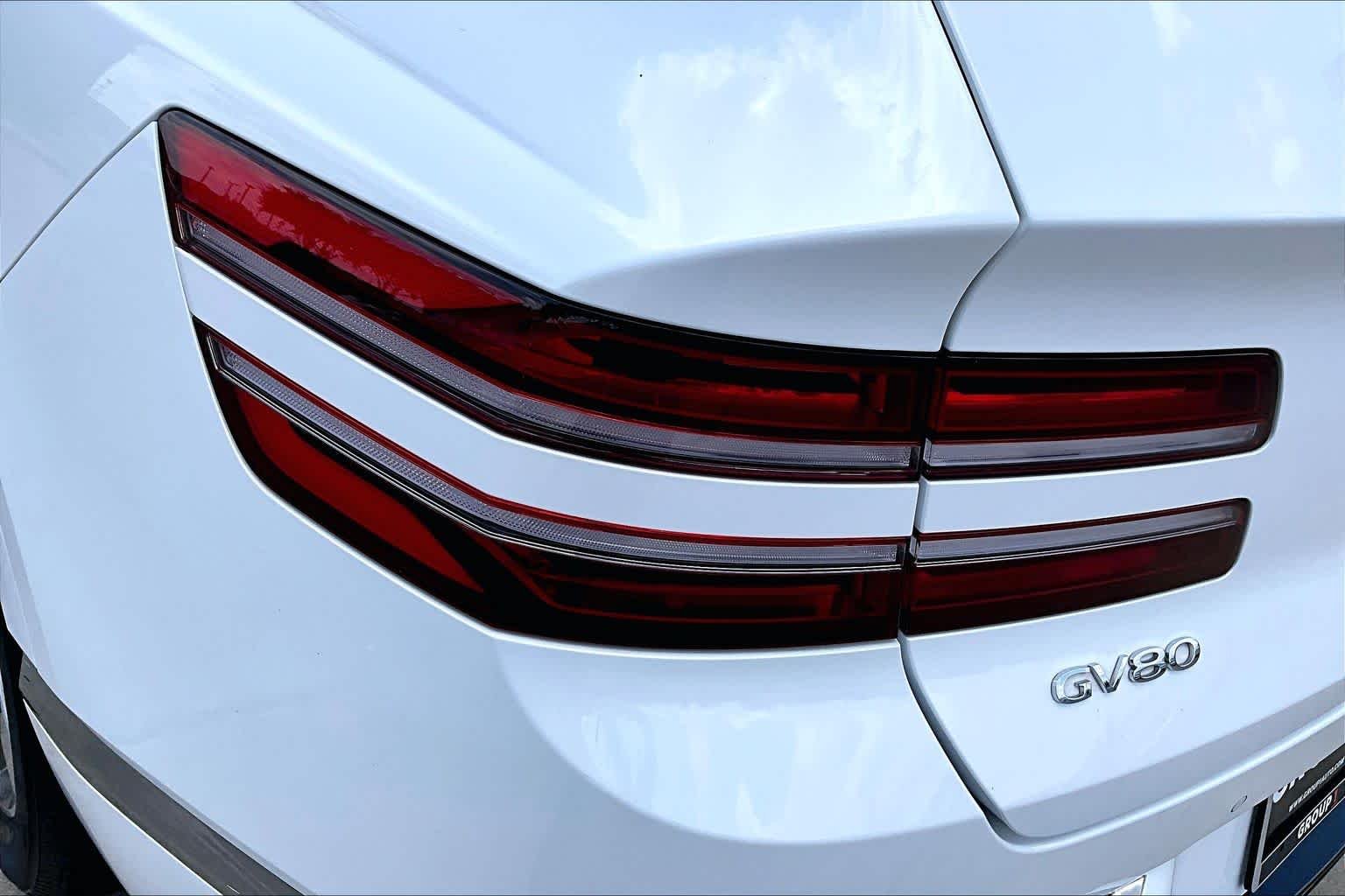 Used 2021 Uyuni White Genesis  image 27