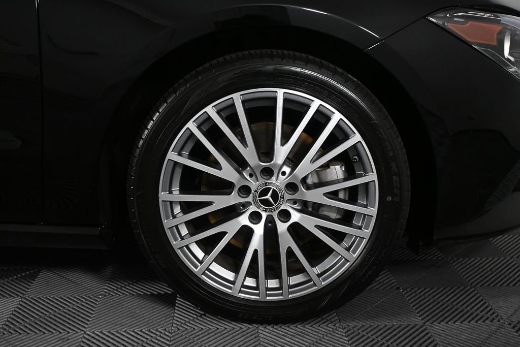 Used 2022 Black Mercedes-Benz CLA 250 image 35