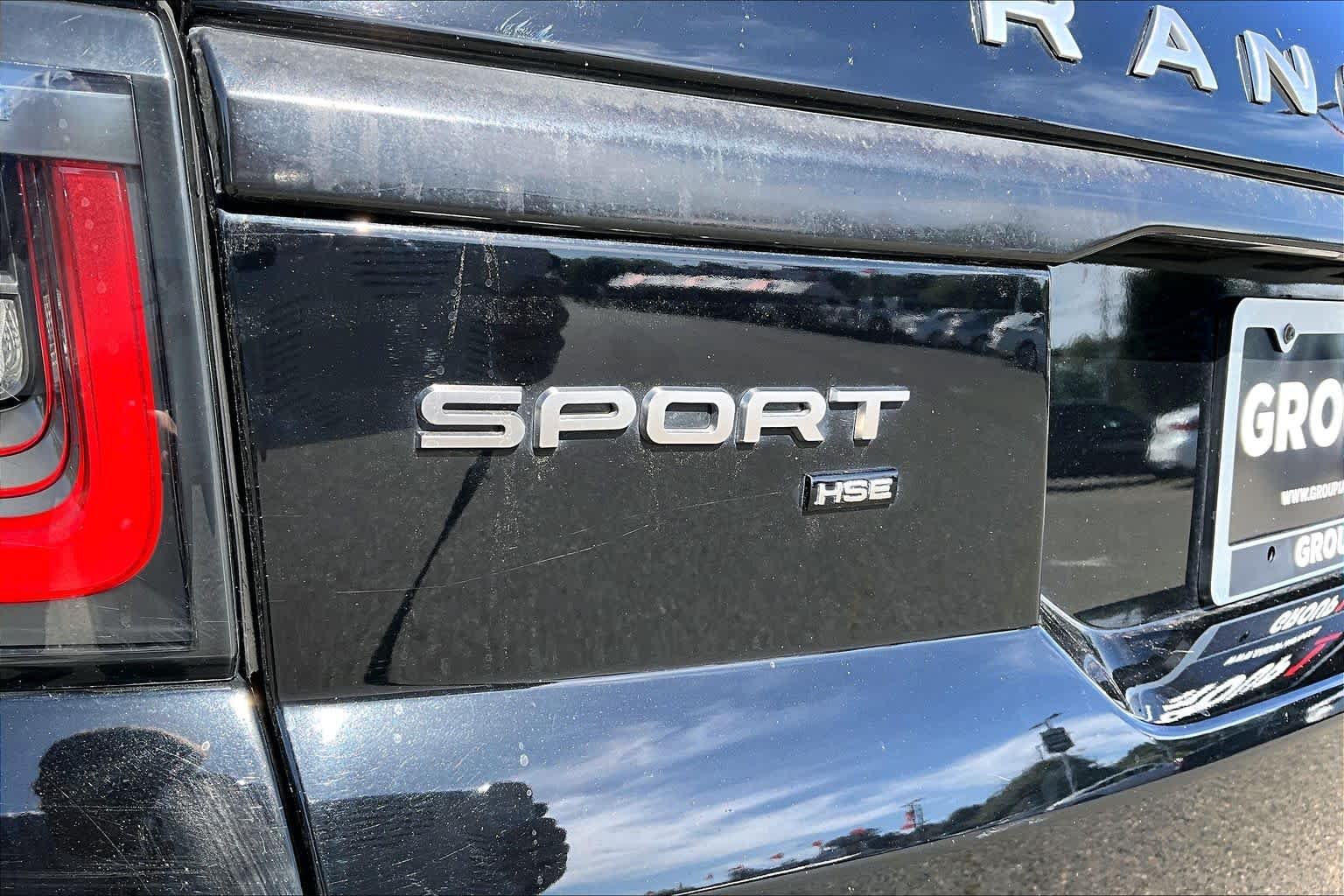 Used 2020 Borealis Black Metallic Land Rover HSE image 9