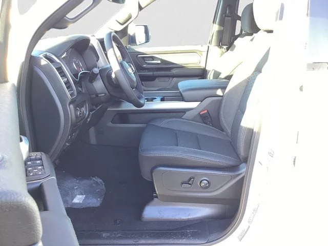 New 2026 Bright White Clearcoat Ram BIG HORN CREW CAB 4X4 5
