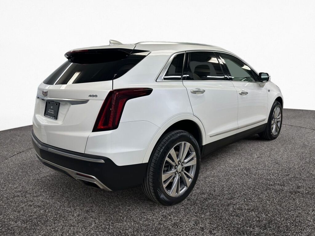 Used 2024 Crystal White Tricoat Cadillac Premium Luxury image 4
