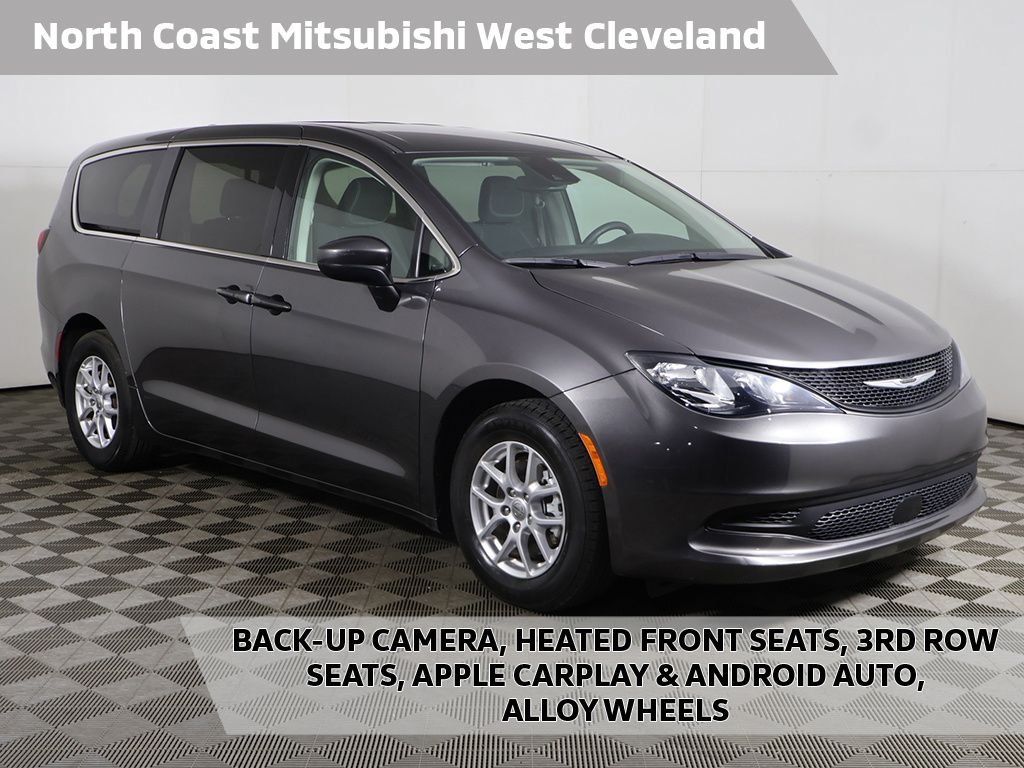 2023 Chrysler Voyager LX