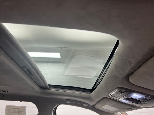 Used 2022 Black Kia SX image 28