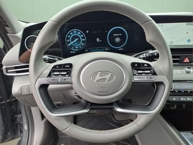 2024 Hyundai Elantra SEL - Photo 23