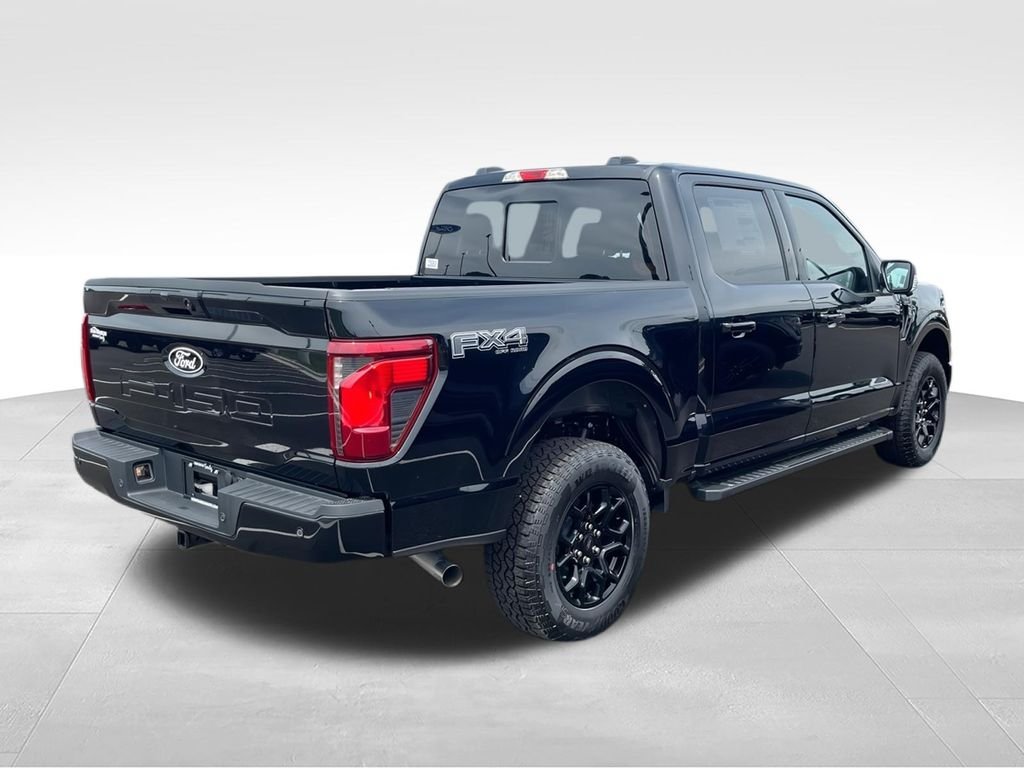 New 2026 Agate Black Metallic Ford XLT image 8