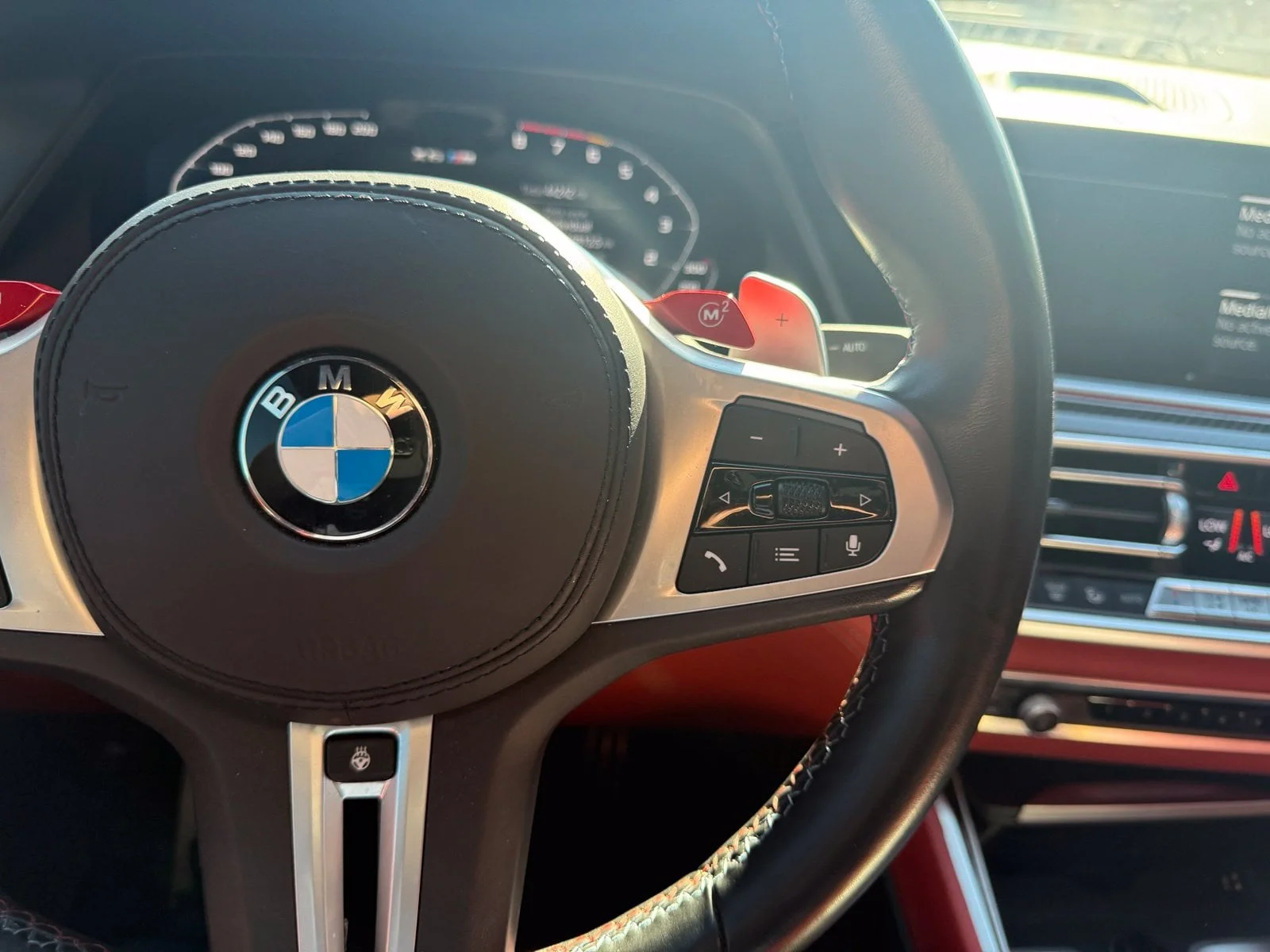 Used 2021 Toronto Red Metallic BMW Base image 18