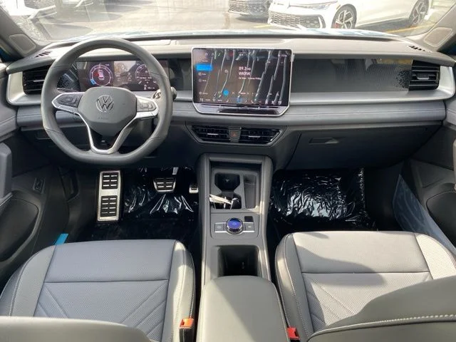 2026 Volkswagen Tiguan SE R-LINE BLACK - Photo 13