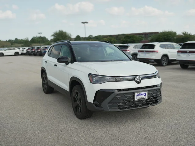 2025 Volkswagen Taos