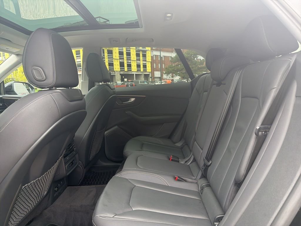 Used 2023 Black Audi 55 Premium image 11