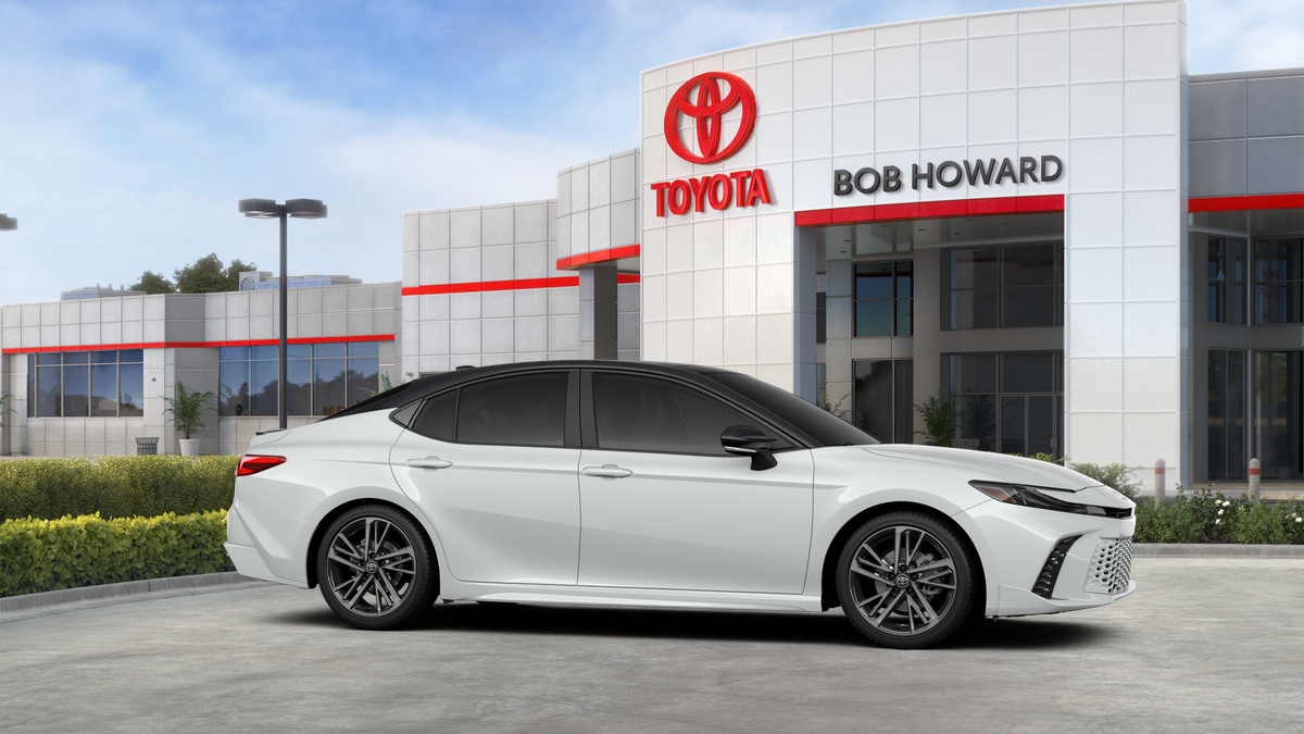 New 2026 Wind Chill Pearl with Midnight Black Metallic roof Toyota XSE image 13