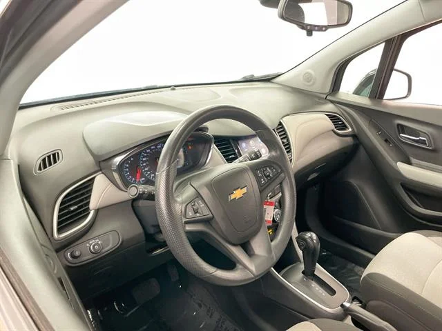 Used 2021 Midnight Blue Metallic Chevrolet LS image 10