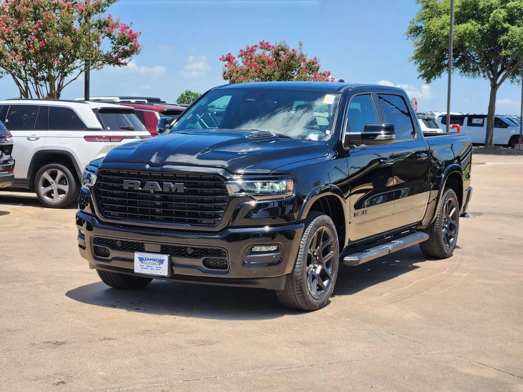 New 2026 Diamond Black Crystal Pearl-Coat Exterior Paint RAM Laramie image 2