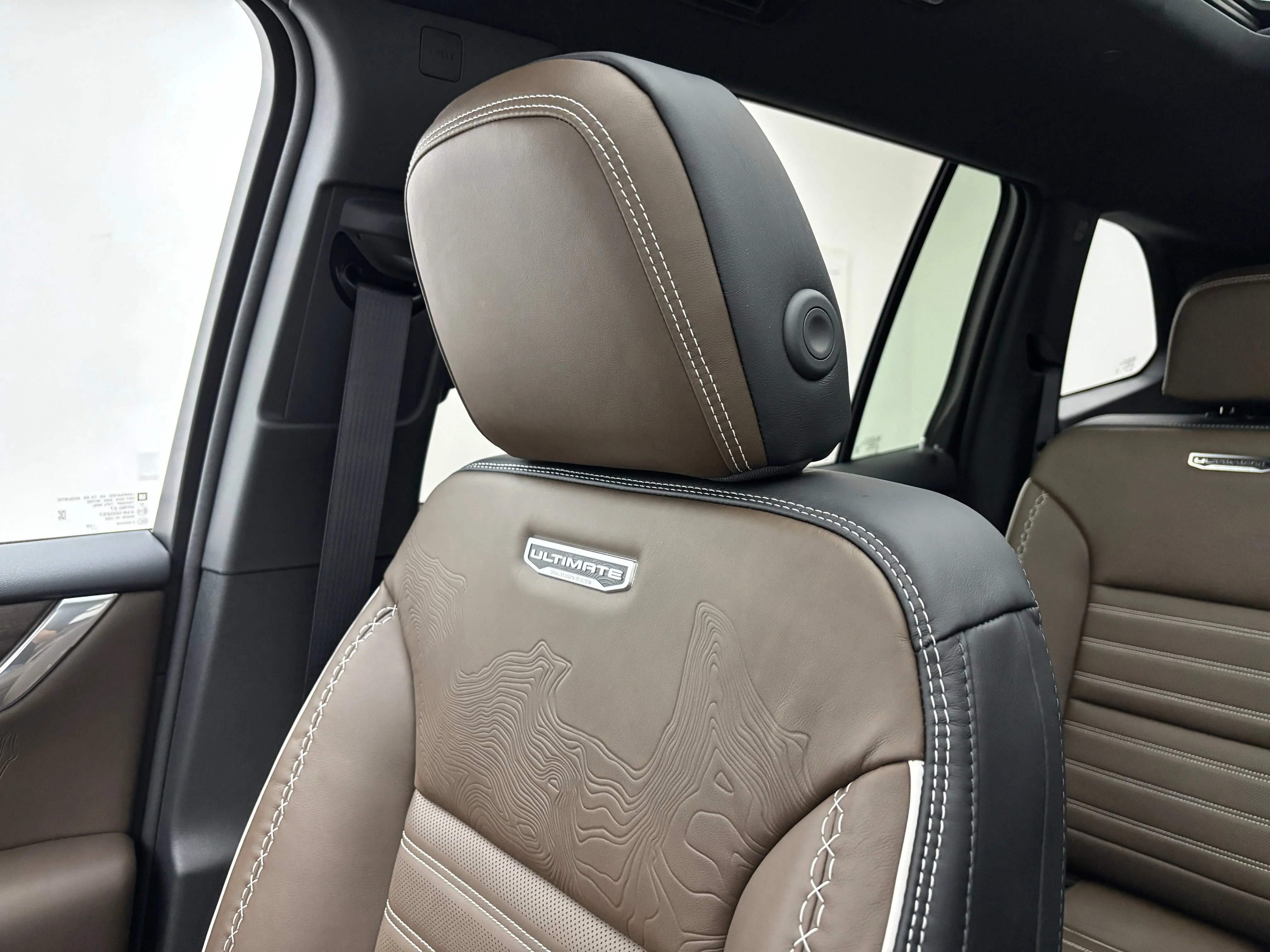 2026 GMC Acadia Denali Ultimate - Photo 49