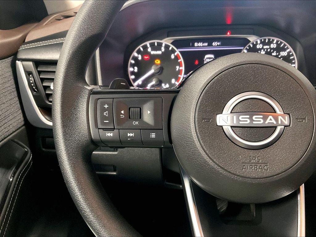 Used 2023 Silver Nissan SV image 22