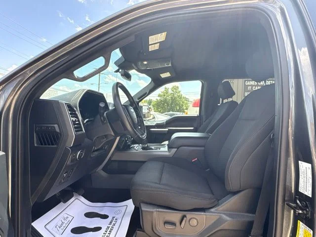 Used 2019 Gray Ford XLT image 11